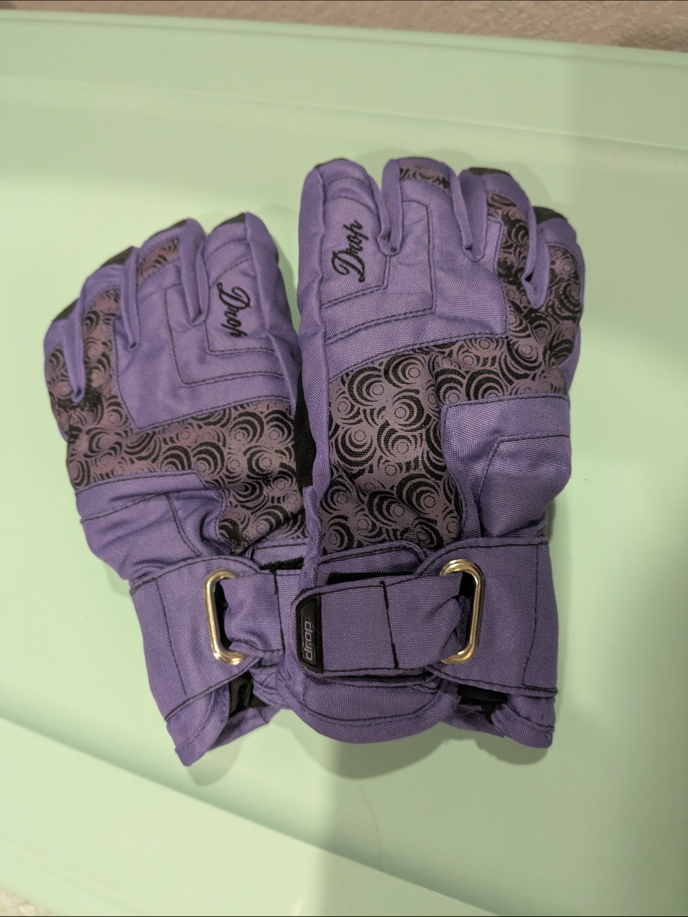 Purple Snow Gloves
